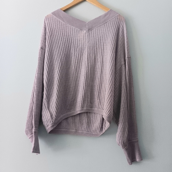 We the Free Light Purple Waffle Knit Balloon Sleeve V-Neck Top XS - Picture 2 of 5